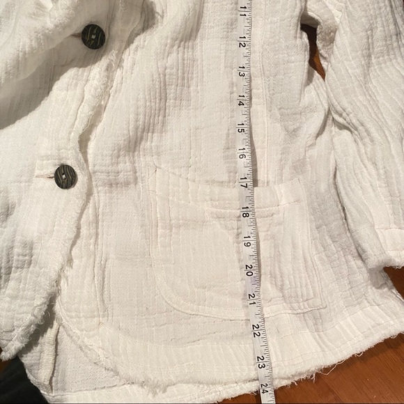 Kleen Linen Cotton Blend Gauzy Button Front Top - Picture 7 of 7